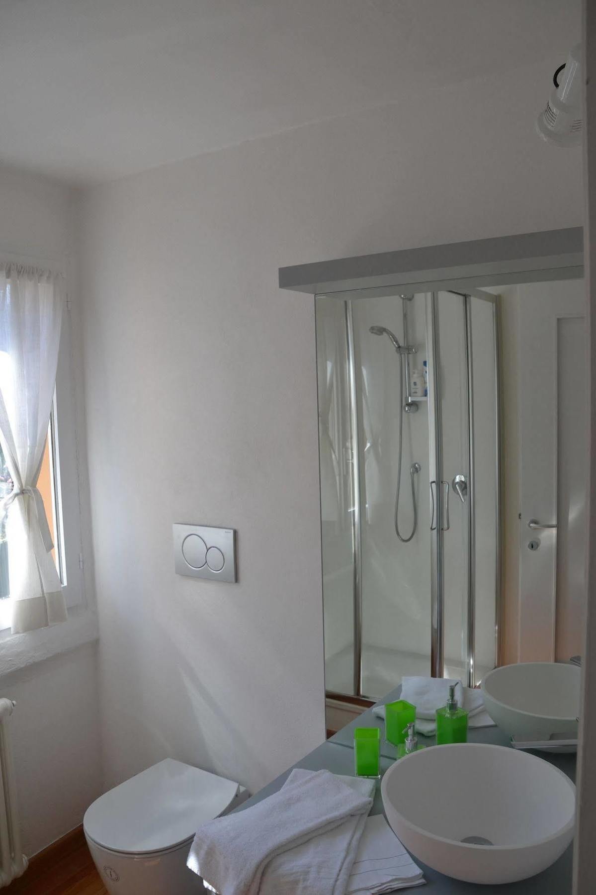 Carate Urio Villa Nina Relais Boutique B&B מראה חיצוני תמונה